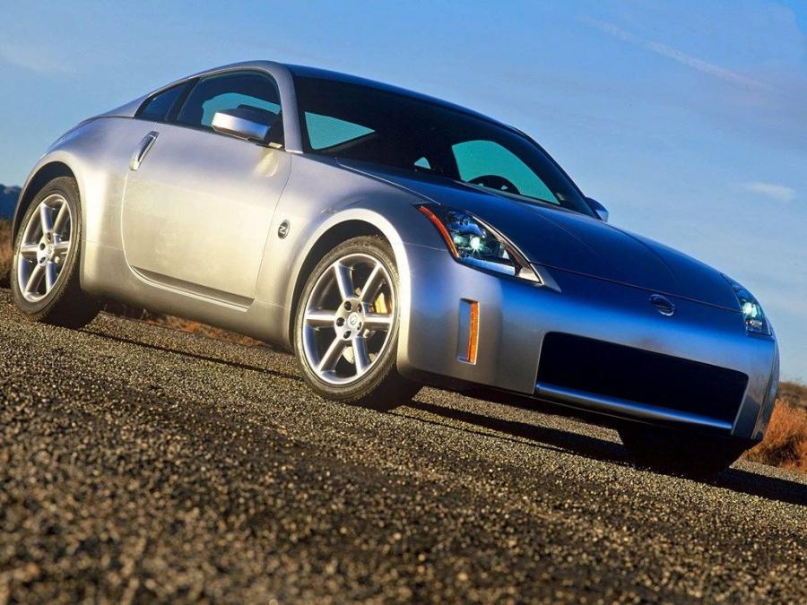  Nissan 350Z 2003 года  (фото 2 из 103)